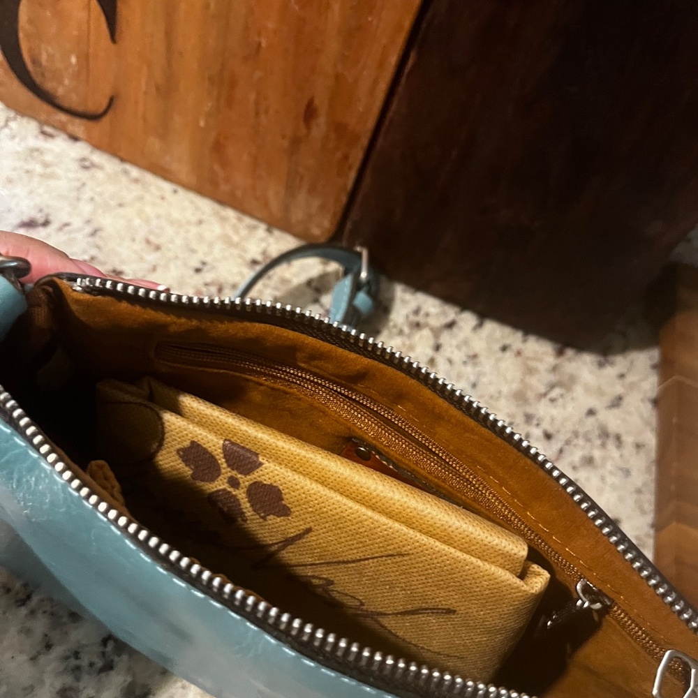 Patricia Nash Crossbody Bag - Picture 3 of 4